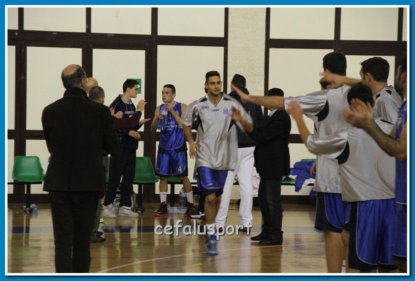 121223 Aquila 083_tn.jpg
